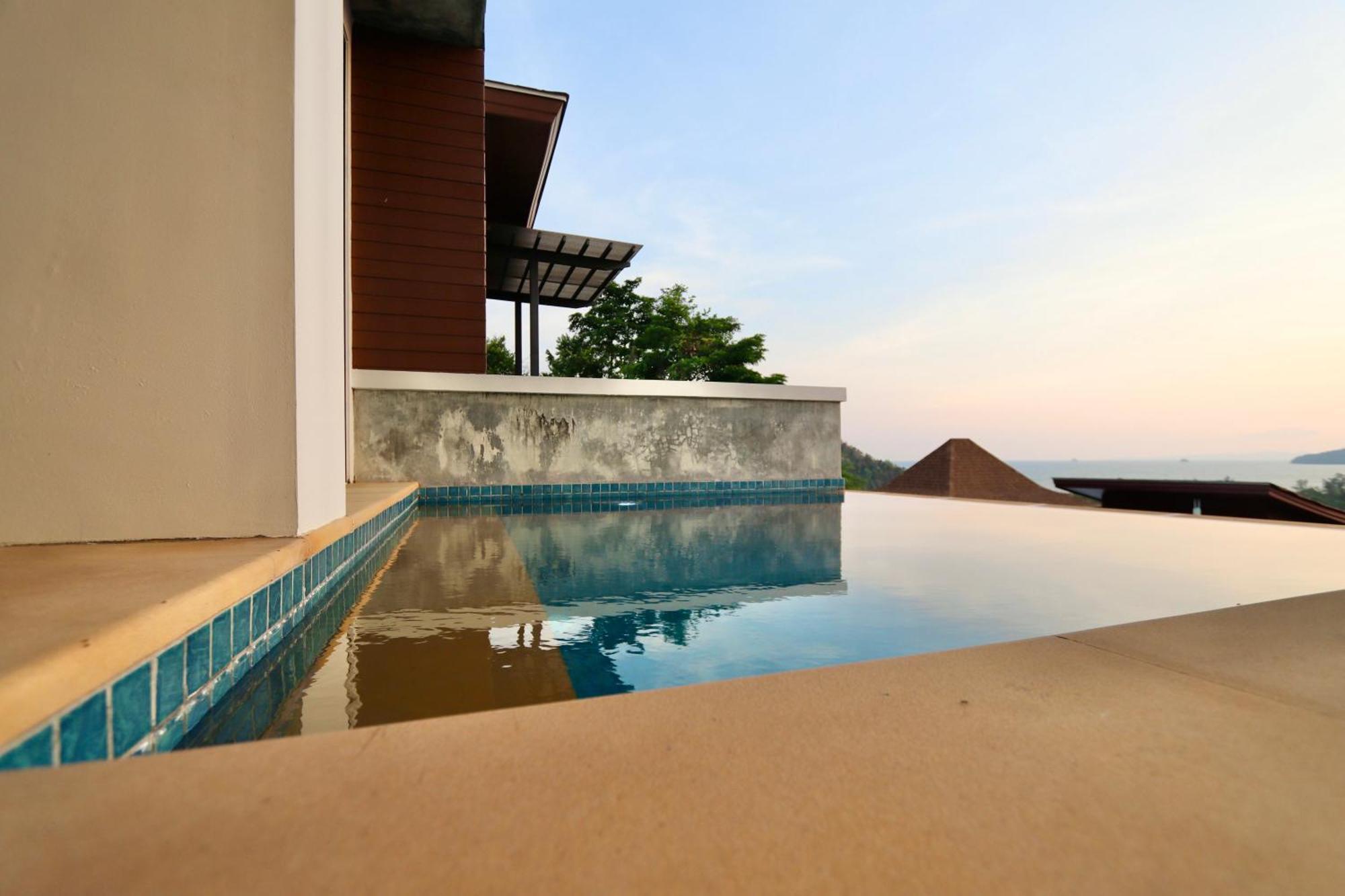 207 Ao Nang, Private Sew View Pool Villa エクステリア 写真